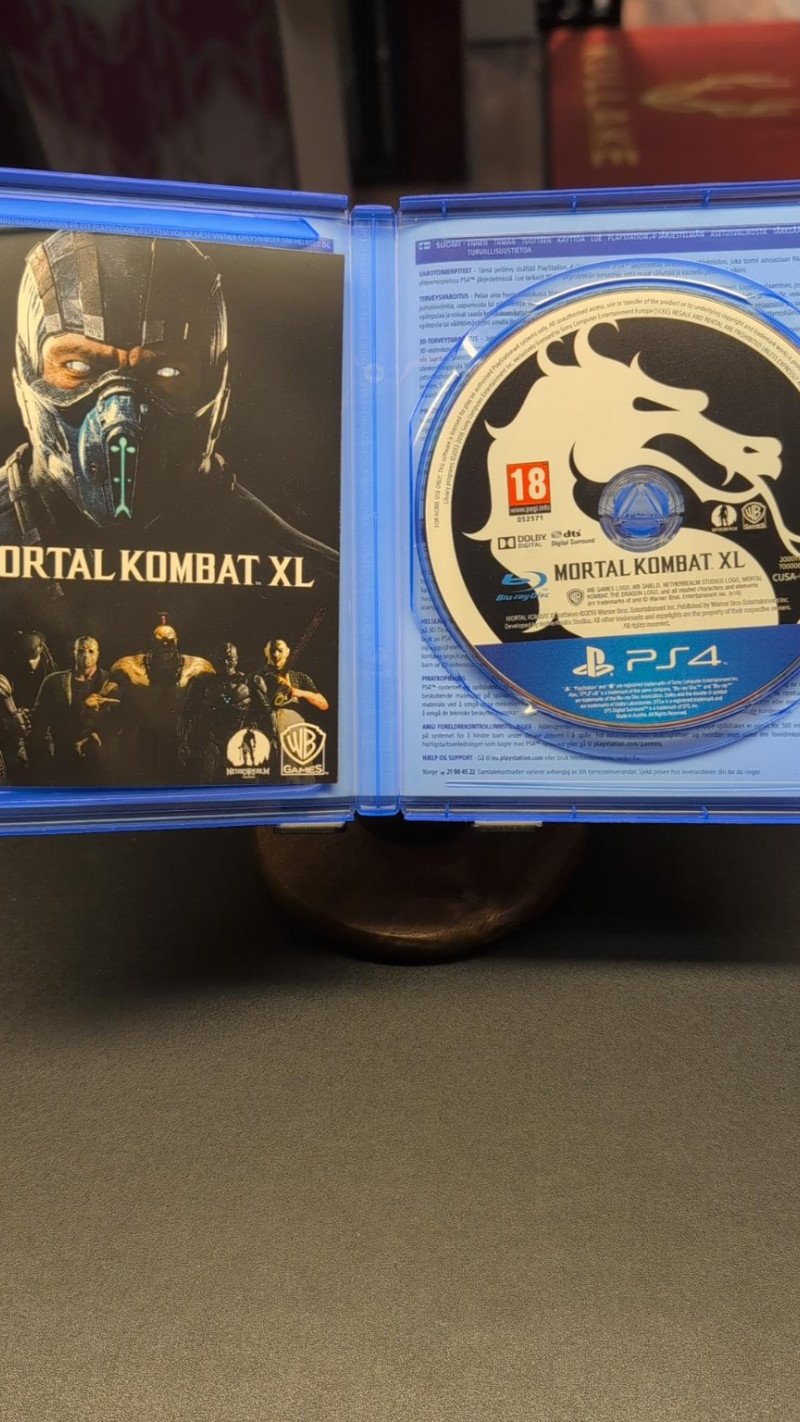 PS4 mäng Mortal Kombat XL