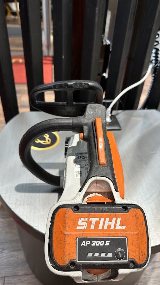 Akukettsaag Stihl MSA 161 T PRO