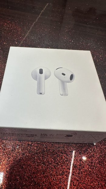 AirPods 4 SM17KL9TFYX