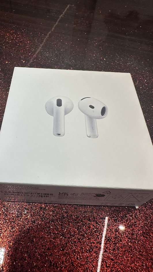 AirPods 4 SM17KL9TFYX